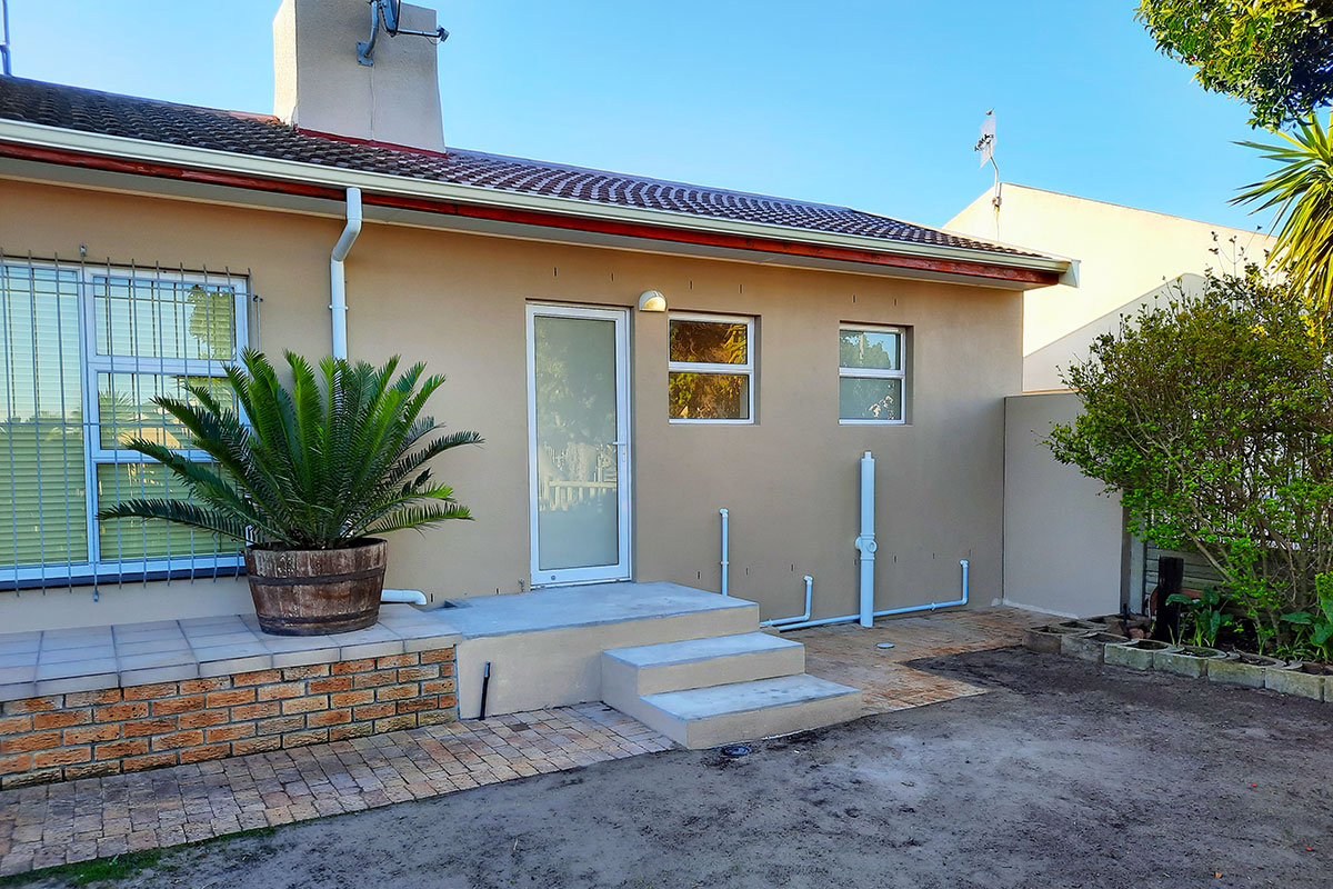 Huis Tiaan Granny Flat